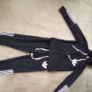 Addidas sweatsuit